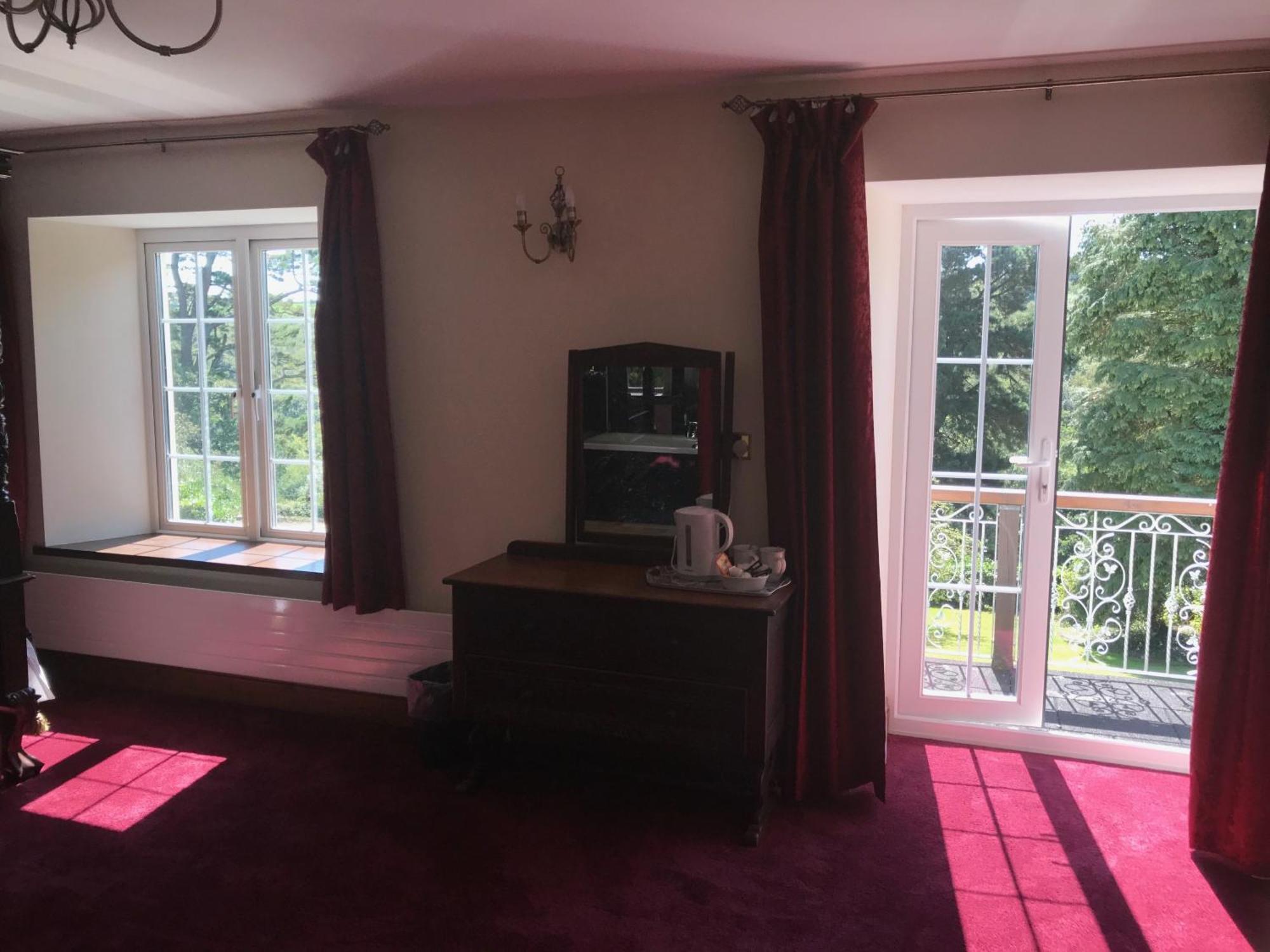 Great Trethew Hotel - Self Catering Lodges - Bar & Restaurant Liskeard Quarto foto